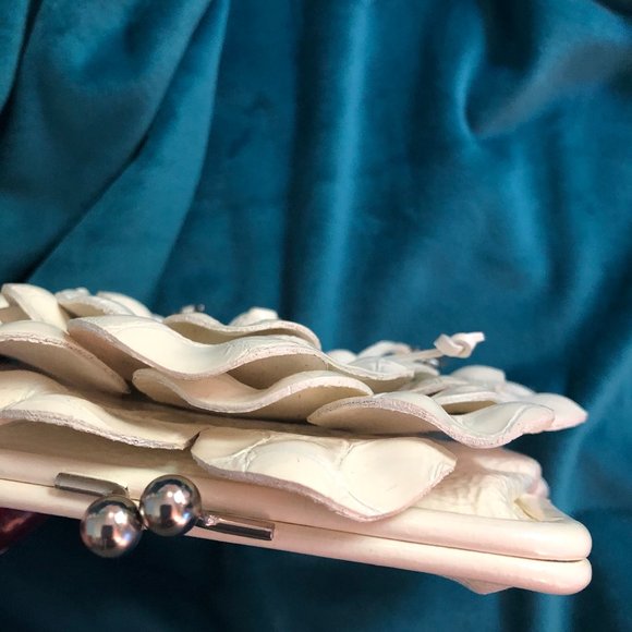 Brighton White Patent Leather Flower Clutch Pouch - Picture 7 of 11